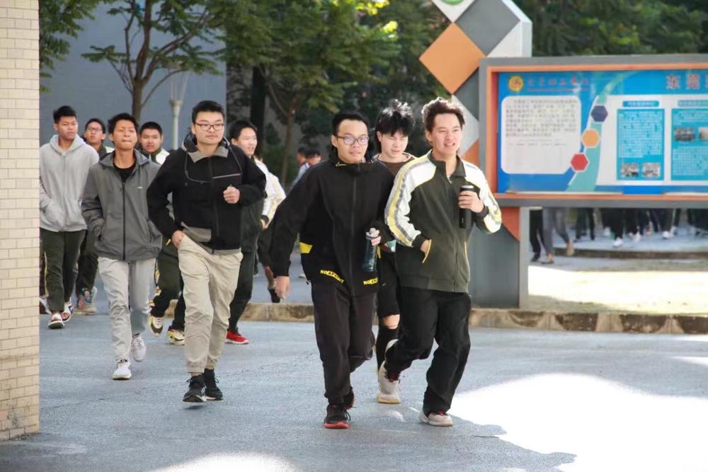 微信图片_202111150840423.jpg
