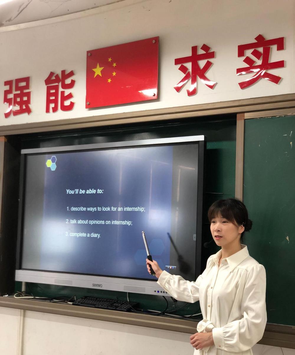 卢.jpg